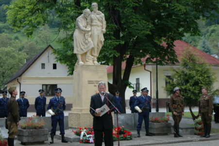 Sté výročí nedožitých narozenin genpor. Júliusa Noska, v Tisovci.